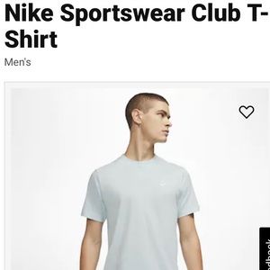 BNWT: Nike t-shirt in colour code Teal/White